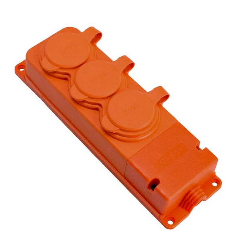 3x priză, tip francez E, priză triplă "cauciuc" portocalie cu capac ermetic IP44 250V, 16A, 2P+Z, 3KMP-E-O, Bylion