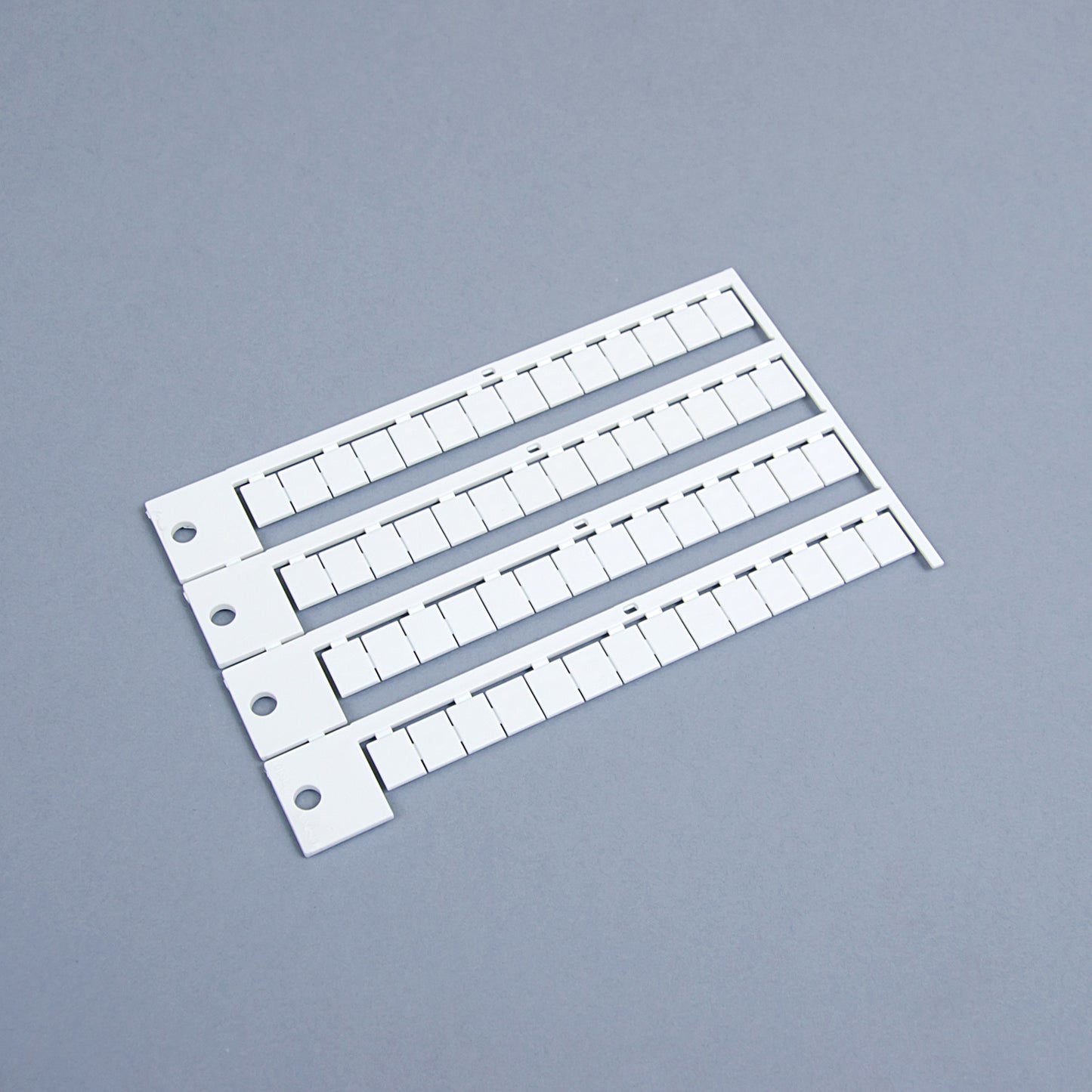OD10-8P ETICHETA COMBINATĂ PLUCKED PRINTLESS (pentru blocuri terminale de dimensiuni 6-10 mm2 și mai mari)