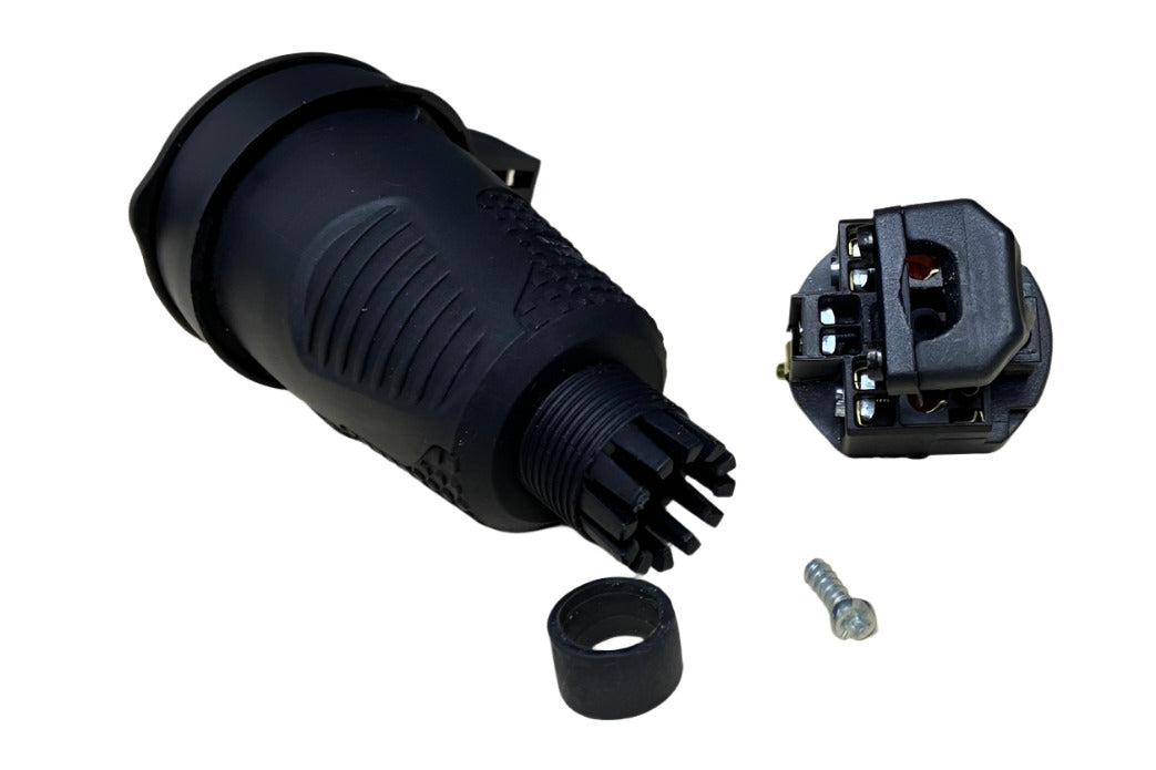 Priză de cauciuc cu clapetă, IP54 16A 250V cu standard francez de împământare (Pin), Bylion